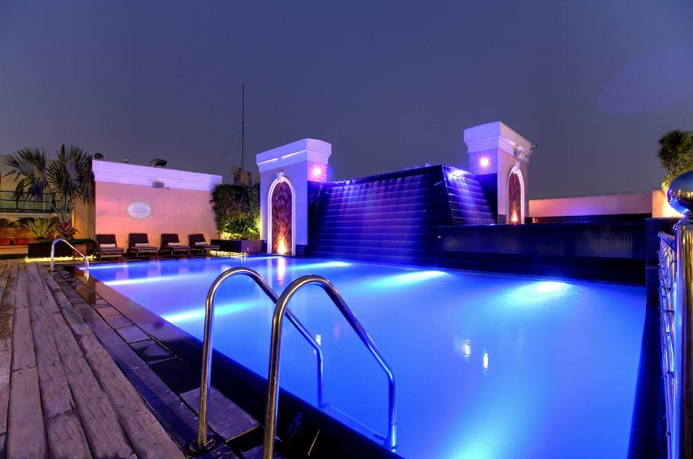 The Pllazio Hotel Gurgaon Exterior foto